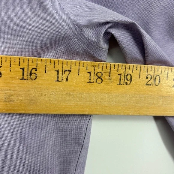 Foxcroft Womens Sz 4 Fitted Button Front Shirt Purple 3/4 Sleeve Non-Iron Cotton - Picture 7 of 8